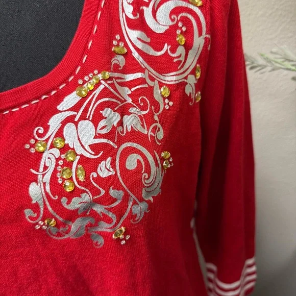 Peter Nygard Red Embellished Knit Top XL 3/4 Sleeve Striped Cuffs - Picture 2 of 9